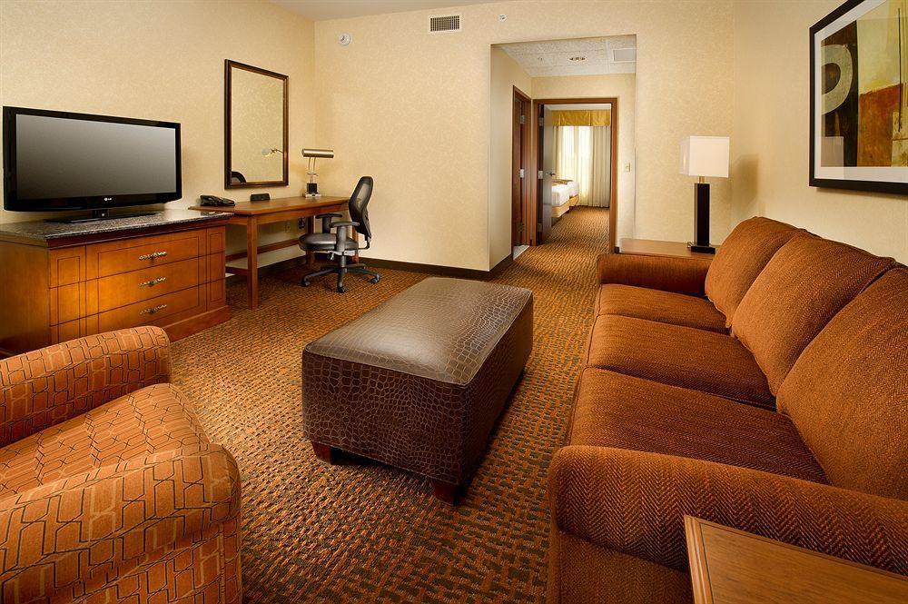 Drury Inn & Suites St. Louis Brentwood Exteriör bild